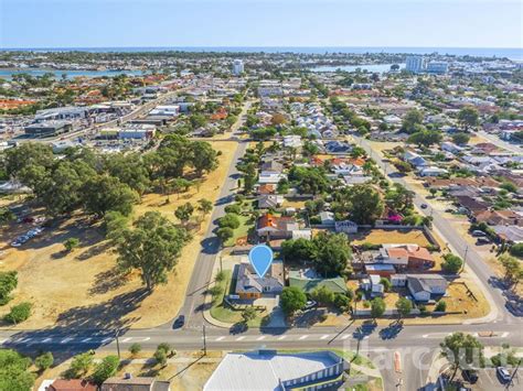mandurah real estate|reiwa property for sale in mandurah.
